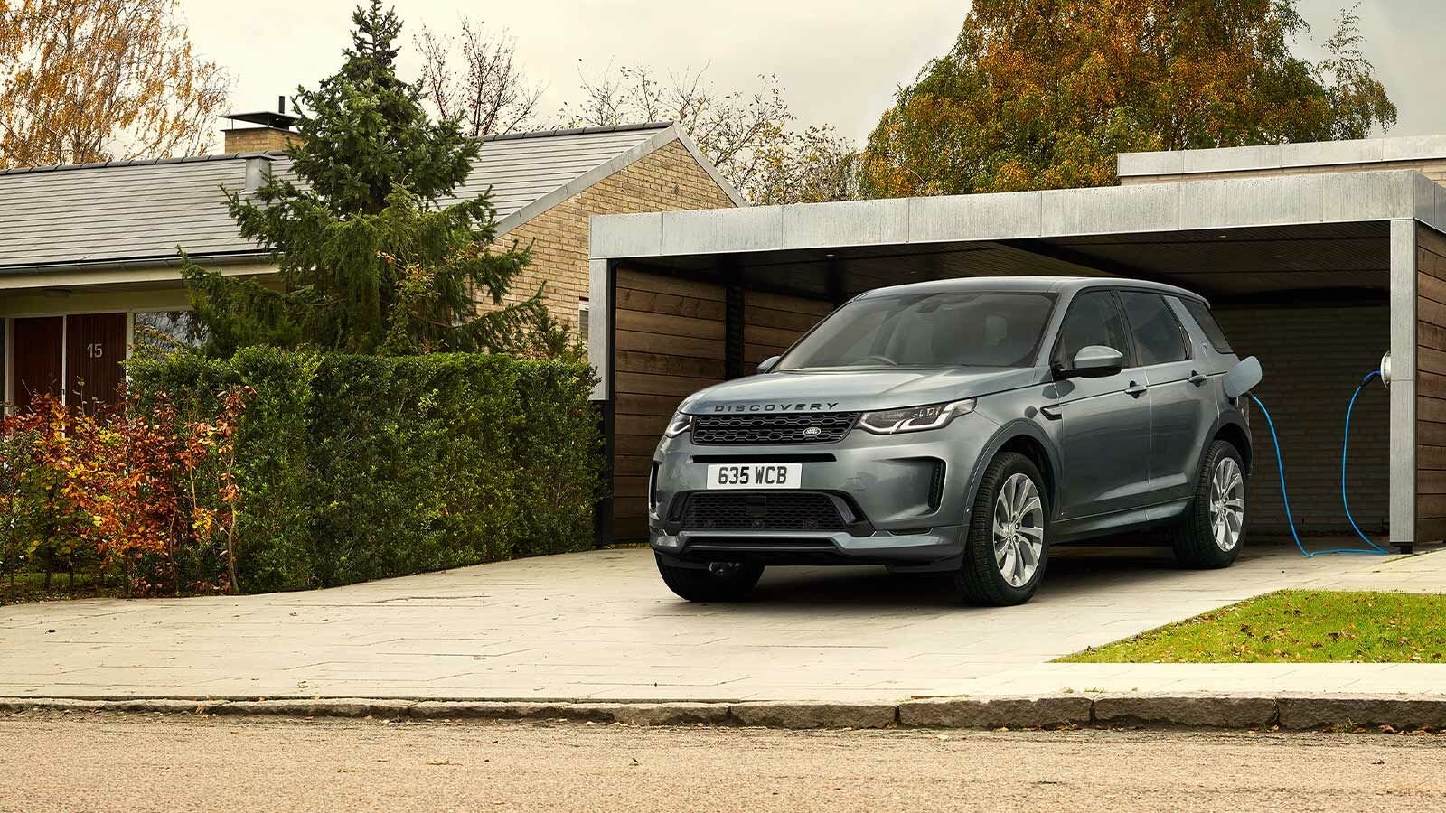 L550_PHEV_NO_FAM_EXT_HC_1600x900