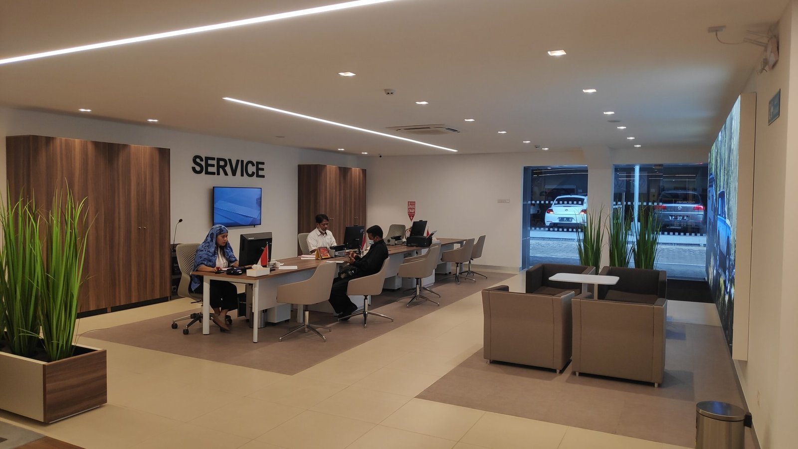 Dealer Land Rover Jakarta - Indonesia